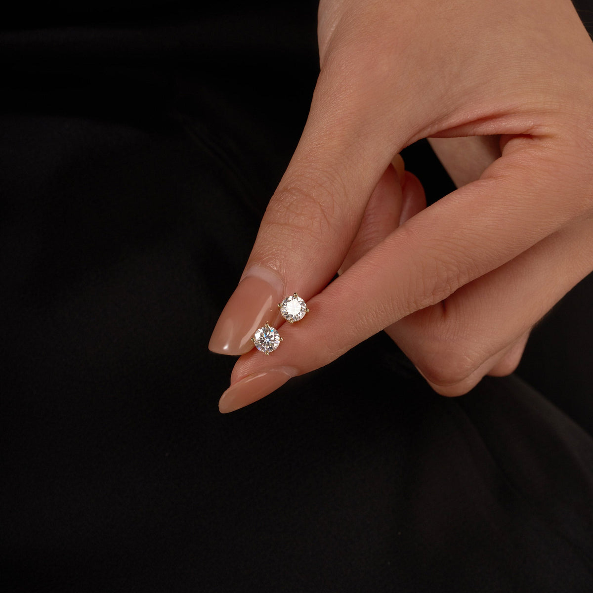 1 Carat Moissanite 4-Prong Basket Setting Stud Earrings in 14K Gold - NavianJewelry™