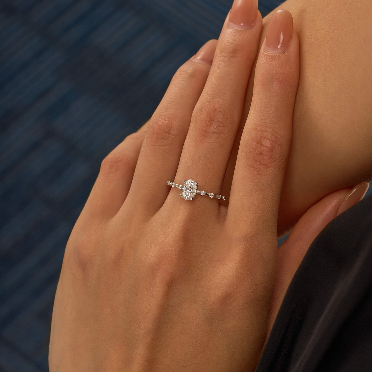 Oval Cut Moissanite Ring with Accented Stones - NavianJewelry™