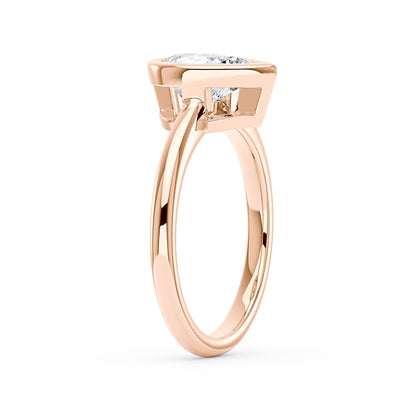 Pear-Shaped Moissanite Bezel Ring - NavianJewelry™