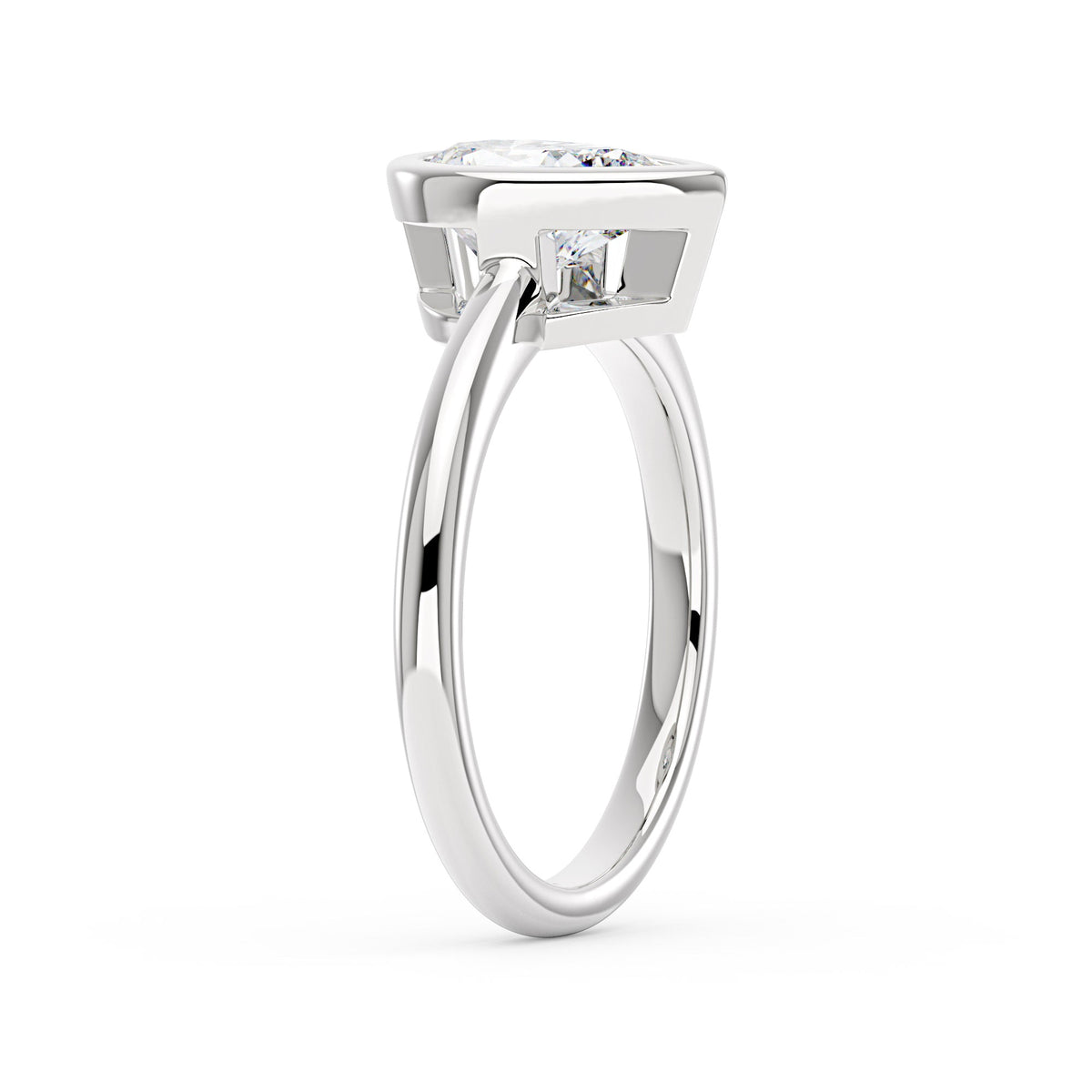 Pear-Shaped Moissanite Bezel Ring - NavianJewelry™