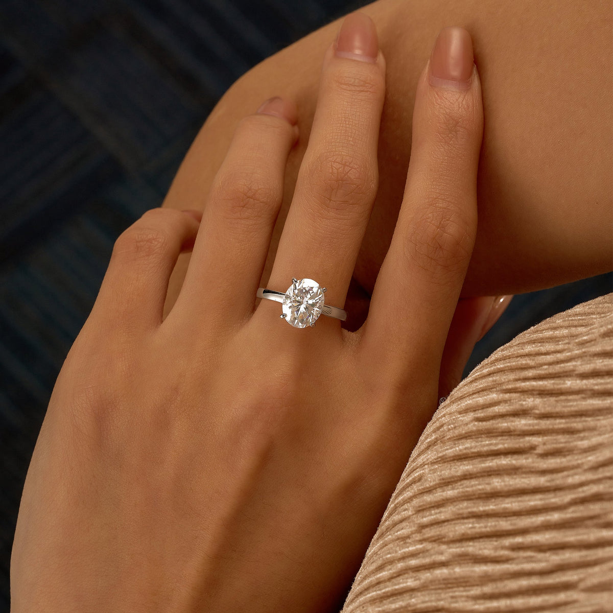 Modern Solitaire Ring with Oval Cut Moissanite - NavianJewelry™