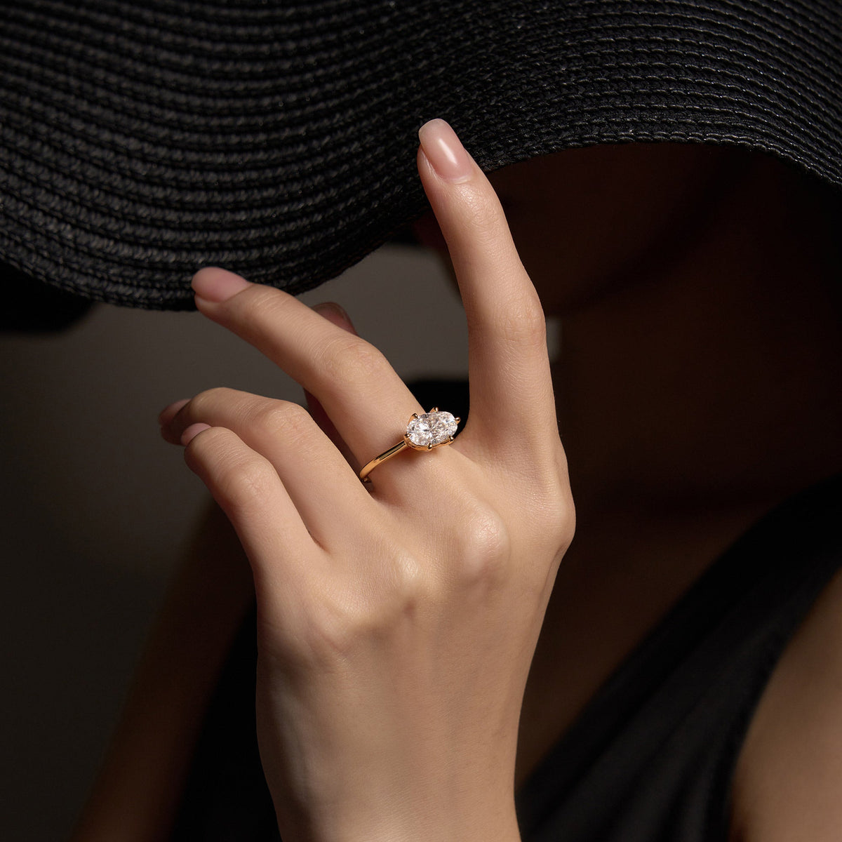 Oval Moissanite East West Engagement Ring - NavianJewelry™