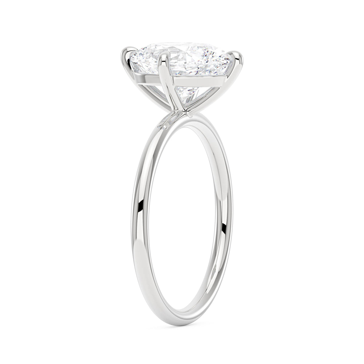 Elongated Oval Moissanite Solitaire Ring - NavianJewelry™