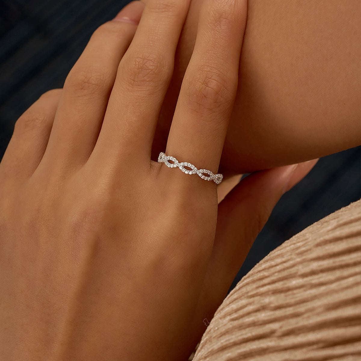 Art Deco Infinity Twist Moissanite Pavé Eternity Band - NavianJewelry™