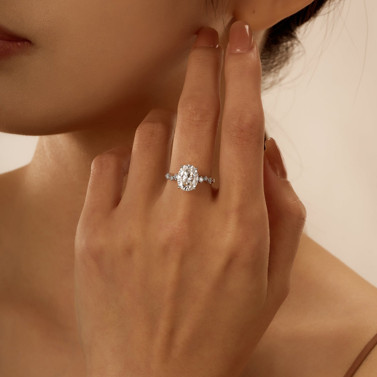 Nature Inspired Oval Cut Moissanite Engagement Ring - NavianJewelry™