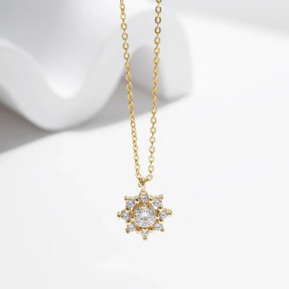 NAVIAN® 0.5 Carat Moissanite Snowflake Necklace