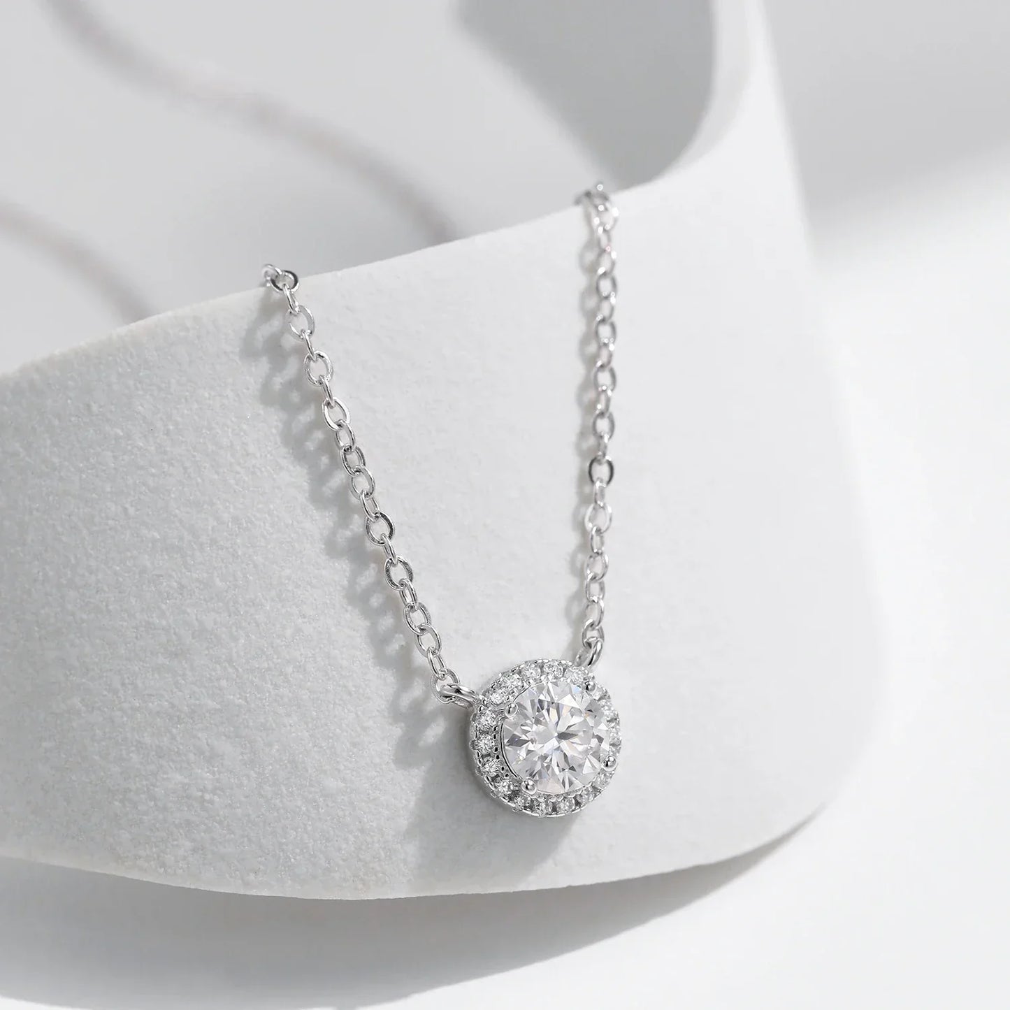 NAVIAN® 0.8 Carat Moissanite Pendant Necklace