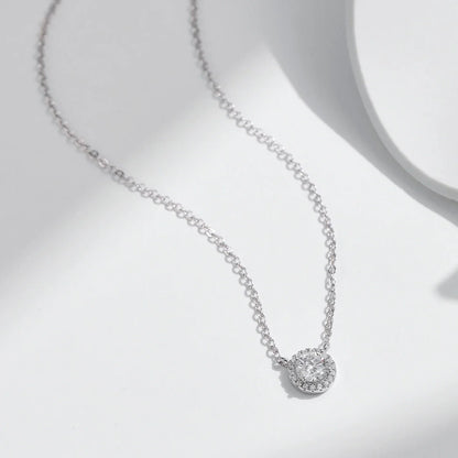 NAVIAN® 0.8 Carat Moissanite Pendant Necklace
