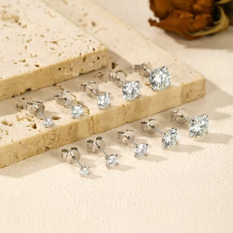 NAVIAN® Moissanite Stud Earrings