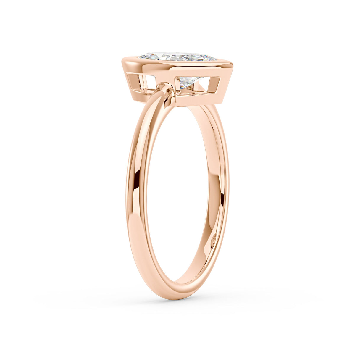 Marquise Cut Moissanite Bezel Ring - NavianJewelry™