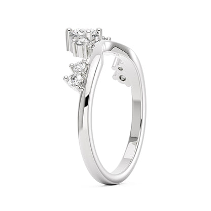 Nature Inspired Curved Moissanite Wedding Band - NavianJewelry™