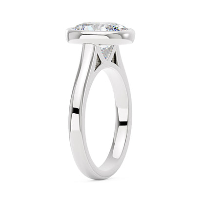Minimalist Oval Cut Engagement Bezel Ring - NavianJewelry™