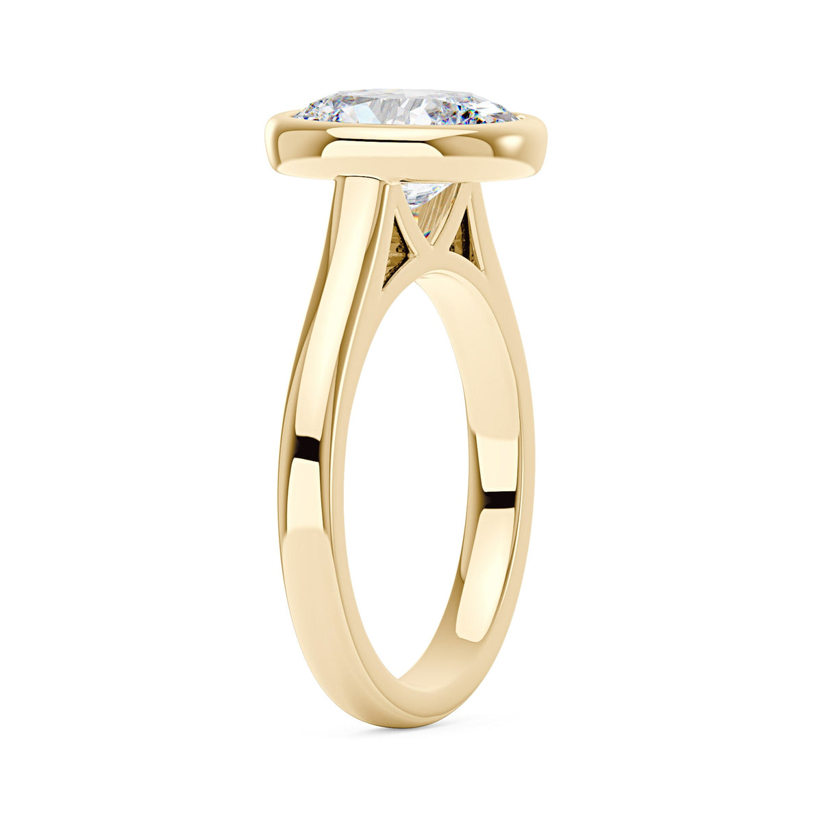 Minimalist Oval Cut Engagement Bezel Ring - NavianJewelry™