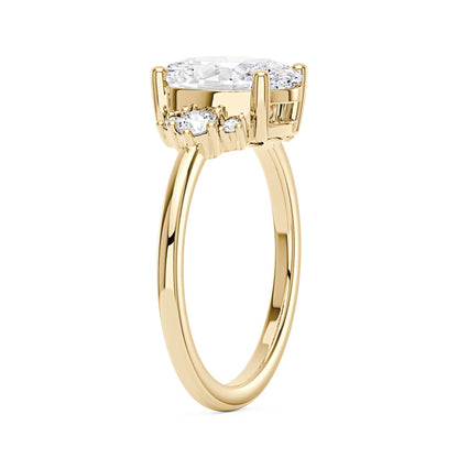 Oval and Round Cut Moissanite Cluster Ring - NavianJewelry™