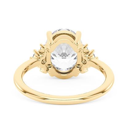 Oval and Round Cut Moissanite Cluster Ring - NavianJewelry™