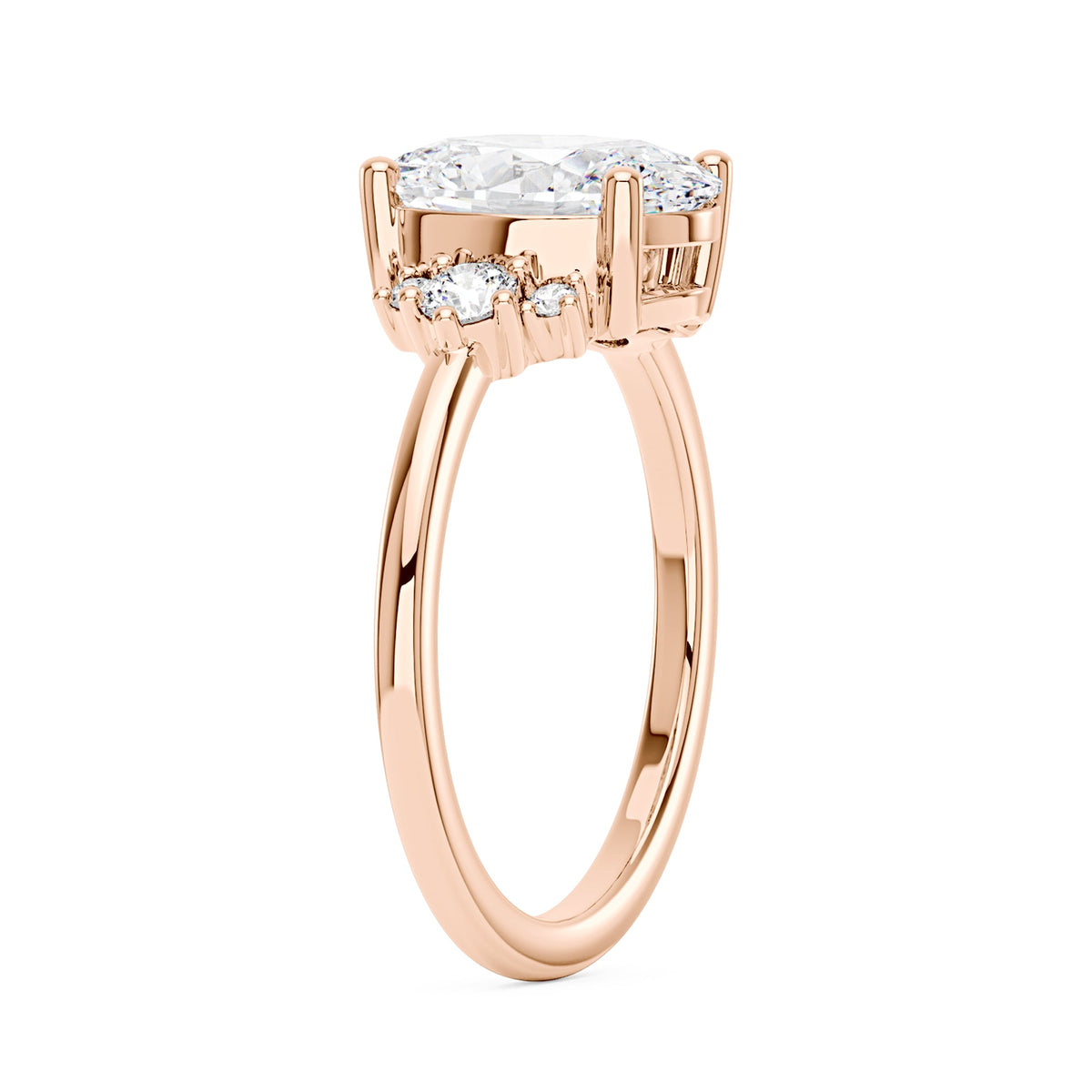 Oval and Round Cut Moissanite Cluster Ring - NavianJewelry™