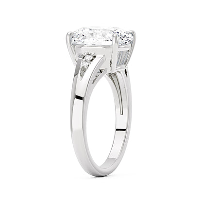 Oval Moissanite Side Accent Engagement Ring - NavianJewelry™