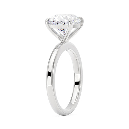 Oval Moissanite Solitaire Engagement Ring - NavianJewelry™