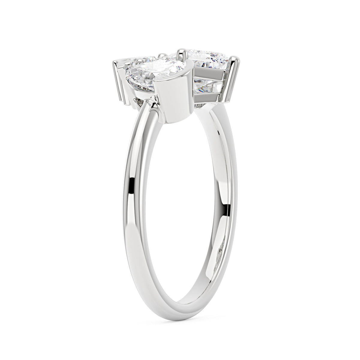 Pear Round Emerald Moissanite Three-Stone Ring - NavianJewelry™