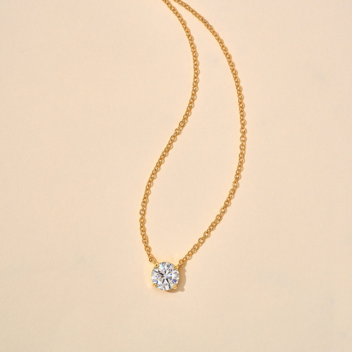 Round Cut Moissanite Solitaire Pendant Necklace - NavianJewelry™